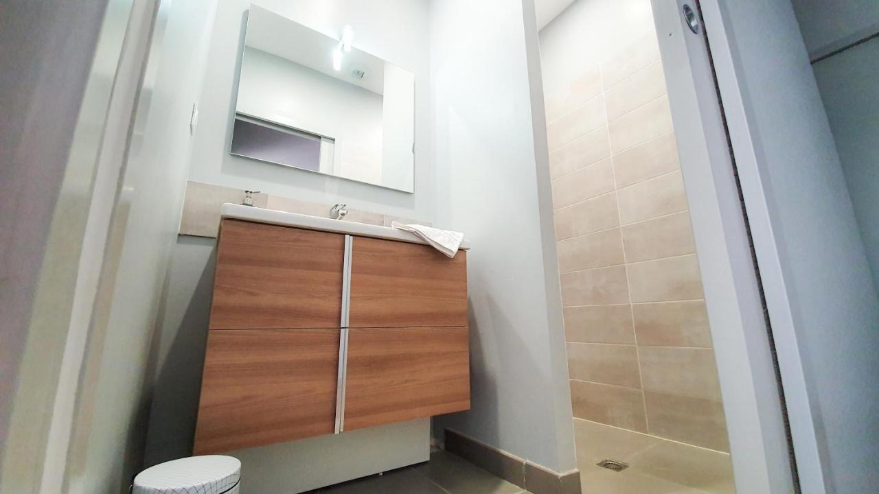 Ferienwohnung Le Nid Discret Avec Balcon Et Parking Prive Gratuit Sarlat Exterior foto