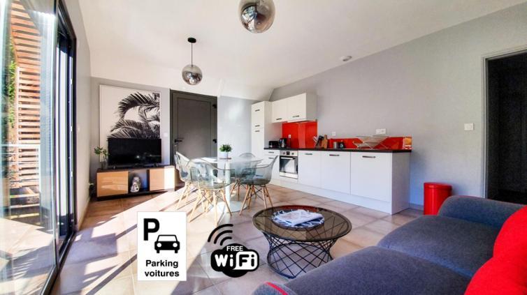 Ferienwohnung Le Nid Discret Avec Balcon Et Parking Prive Gratuit Sarlat Exterior foto